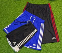 5947 - Adidas Shorts
