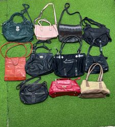 Yv432 Handbags mix bundle 11P