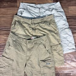 Wrangler cargo shorts (fnc 148)