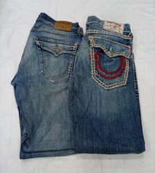 CR8905 VINTAGE TRUE RELIGION MEN'S JEANS