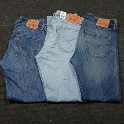 Levi’s 501 Jeans Pants