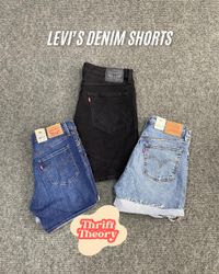 Levi’s Denim Shorts - (04/06)