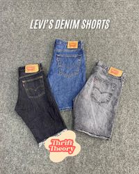 Levi’s Denim Shorts - (04/06)