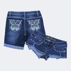 Low-rise shorts