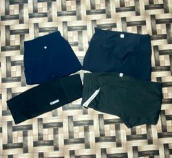 Branded Leggings including Vuori, Lululemon & Gyms..