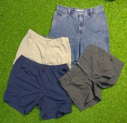 6024 - The North Face, Columbia Shorts