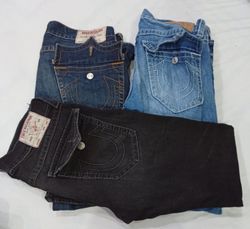 CR8940 VINTAGE TRUE RELIGION MEN'S JEANS