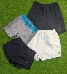 6050 - Gymshark shorts