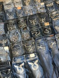 Mixed branded jeans