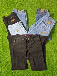 QV-0002 Wrangler Jeans