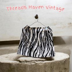 TH # 27 Y2K Printed Mini Skirt – Cute Vintage Aest..