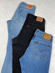 Levis jeans