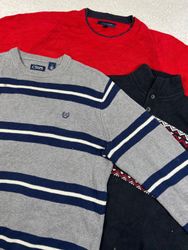 Mix branded sweater