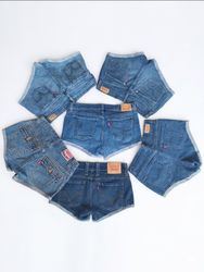 Levi's mini Shorts