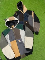 Jaqueta hoodie Carhartt reaproveitada