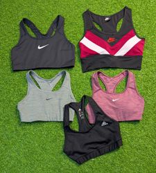6168 - Adidas, Nike Sports bra
