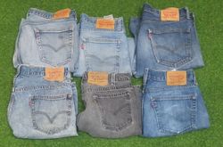 LEVI’S SHORTS (D 114)