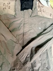 The north face windbreaker jackets 9 pieces