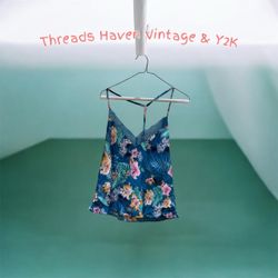 TH# 0162 🌷 Y2K Printed Silk Tops – Vintage Prints..