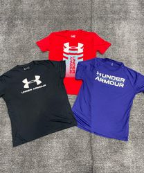 Under Armour T-Shirts - (13/06)