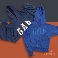 PREMIUM BRAND GAP SWEATSHIRT