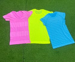 Yv465 Lululemon tshirt 20