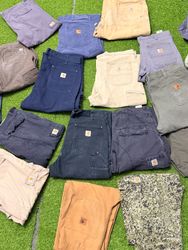 Carhartt Jeans (22) pieces
