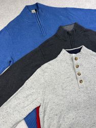 Mix branded sweater