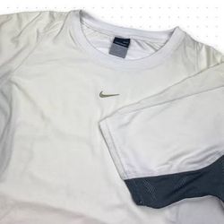 Vintage Nike T-Shirts