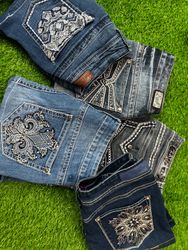 Wallflower &0ther brands mini skirts (512)