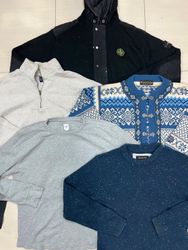 Mix branded sweater