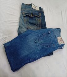 CR9256 Vintage True Religion Men’s Jeans