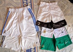 Nike e Adidas pantaloni corti