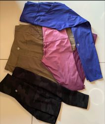 Lululemon leggings 100