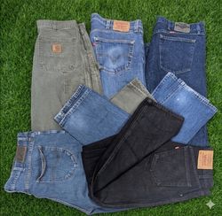 Mix branded jeans