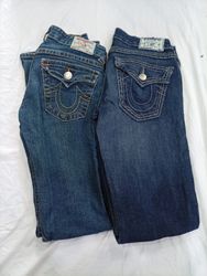CR9407 Vintage True Religion Flare Jeans