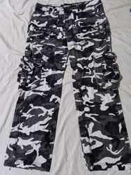 Multi pocket cargo pant