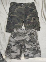 Shorts Cargo de Camuflaje