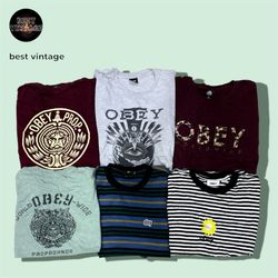 T-shirts Obey
