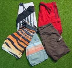 6439 - Surfing Short