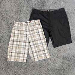 ***Branded Surfwear Shorts Wholesale Bundle | Mixe..