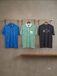Oakley T-shirt