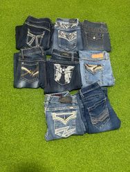 Embroidered Jeans 8P