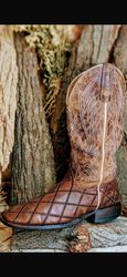 MAV# Bundle 17 Super Quality Vintage Western  boot..