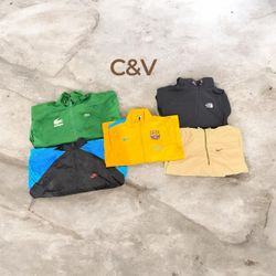 Authentic Mix Branded 90’s Windbreakers jacket