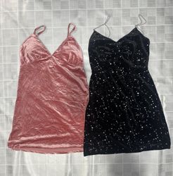 Mini velvet dress