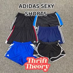 Adidas Sexy Shorts - (30/06)