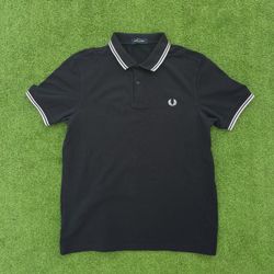 Fred Perry T-shirt