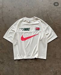 Nike t shirt