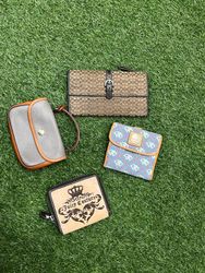 mix brand wallets